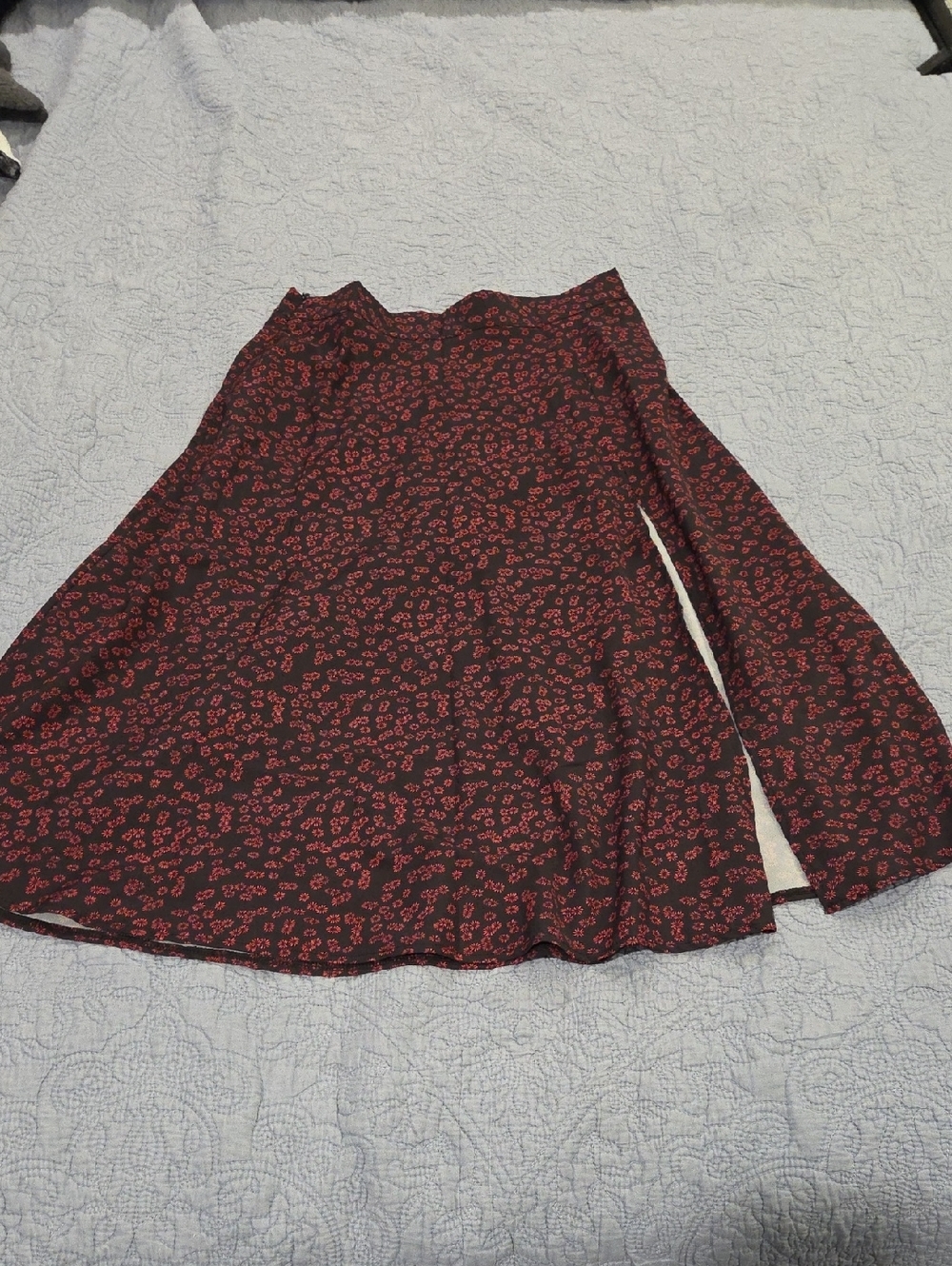 SHEIN Black A-Line Skirt with High Side Slit And Red Floral Print Size L!